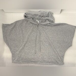 Fashion Nova Light Gray Sleeveless Cropped Hoodie Oversized Small 25” W 17” L